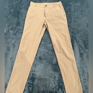 Like new Lululemon Warpstream golf pants